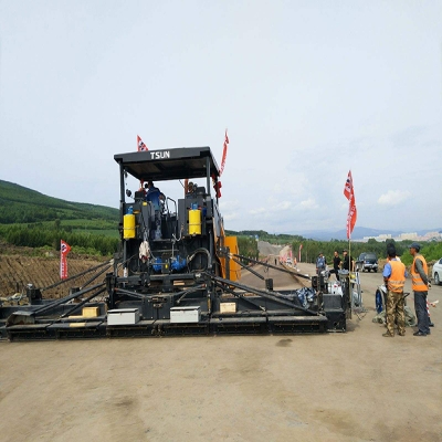 濟南攤鋪機租賃，濟南路面攤鋪施工